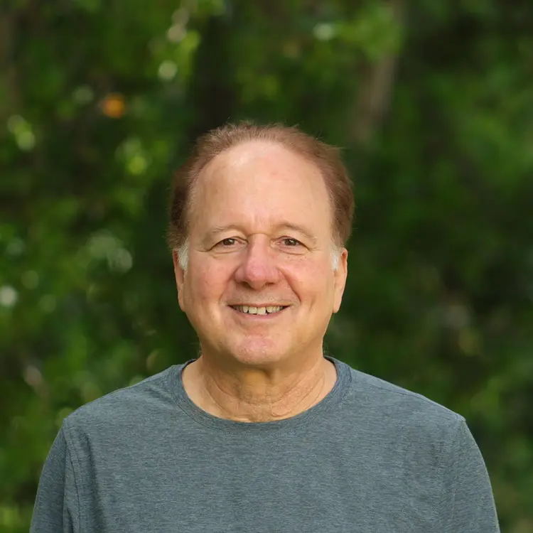 Portrait photo of Ken Caldeira