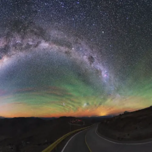 MilkyWay over the magellan telescopes in Chile